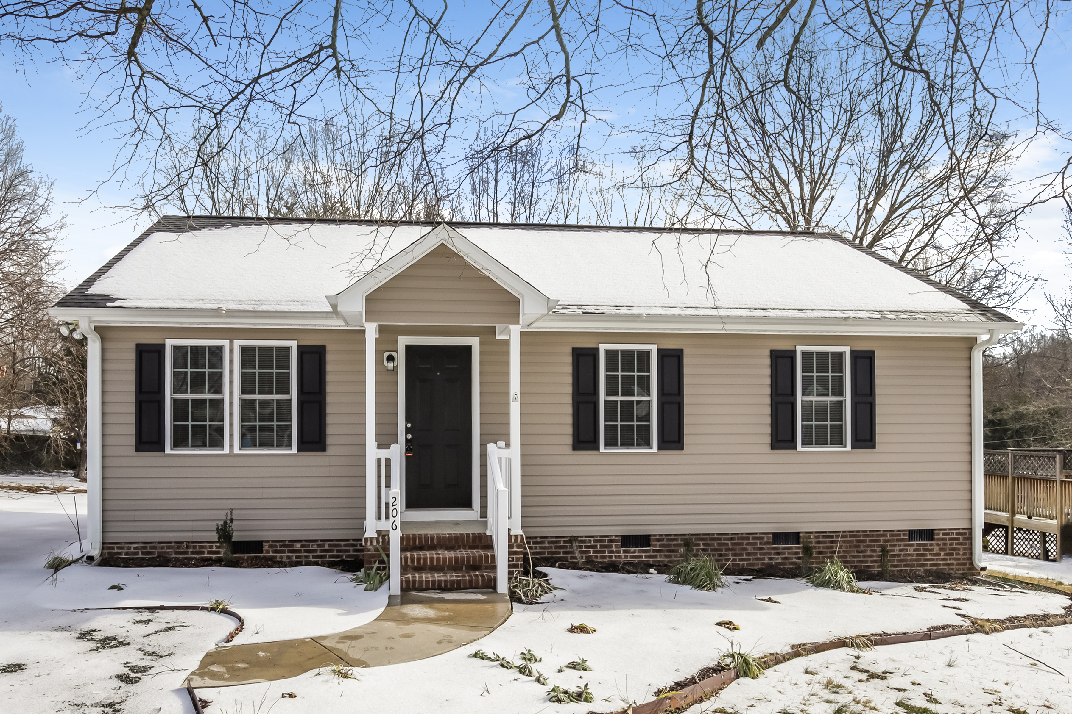 206 N WYRICK ST GIBSONVILLE, NC 27249